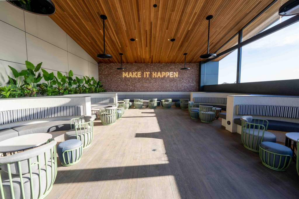 Bromic Eclipse Electric Ceiling Mount Poles™