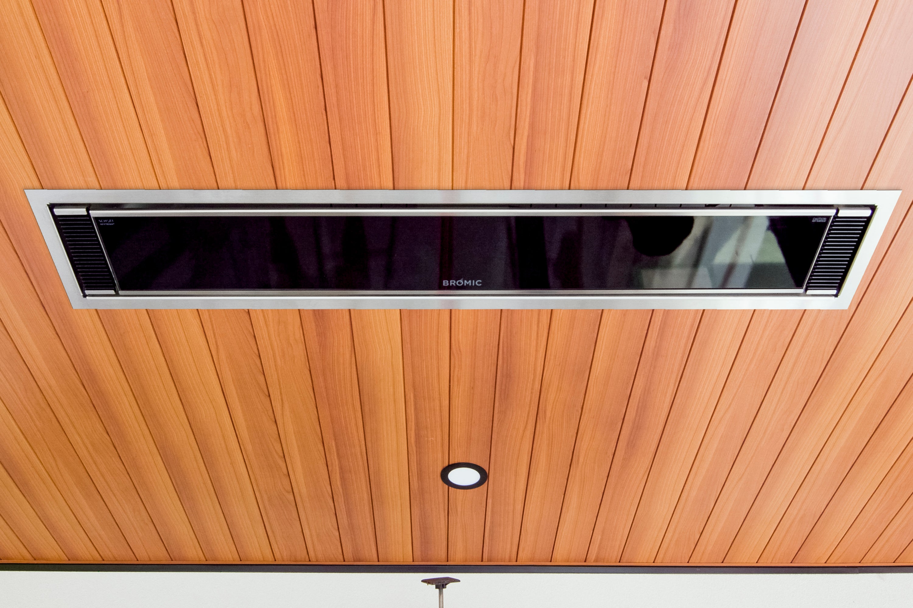 Bromic Platinum Electric Low-Clearance Recess Ceiling Mount Kit™